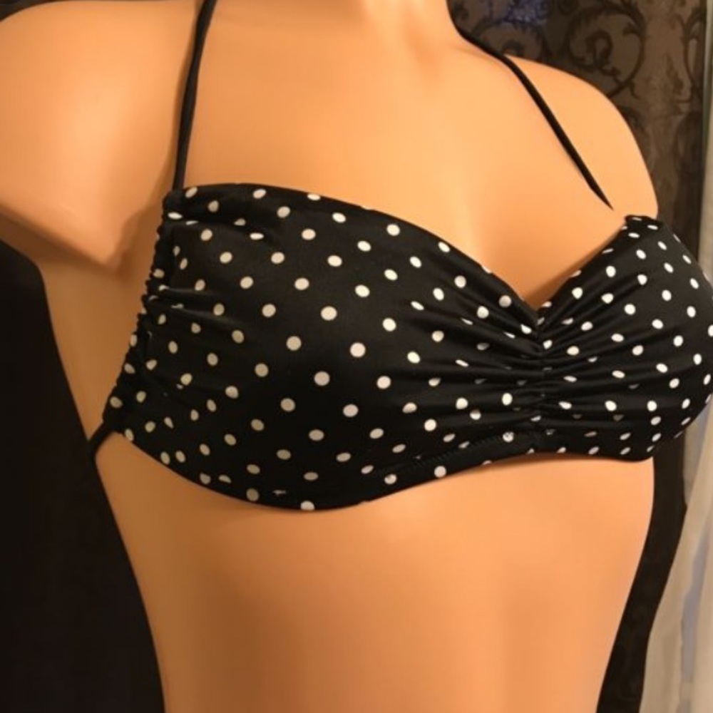 Polka dot bikini top